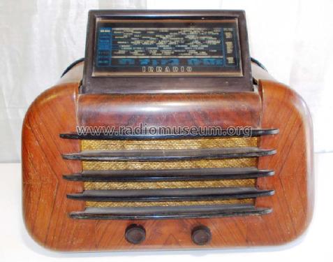 BM16 Lusso; Irradio; Milano (ID = 1613200) Radio
