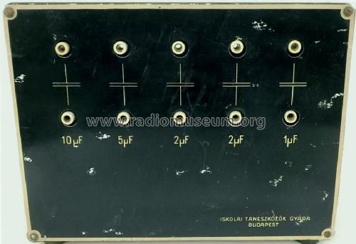 Capacitor Box 20 µF; Iskolai Taneszközök (ID = 1569661) Equipment