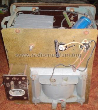 Univerzális Tápegység / Universal Power Supply ITG/1960; Iskolai Taneszközök (ID = 1699361) Aliment.