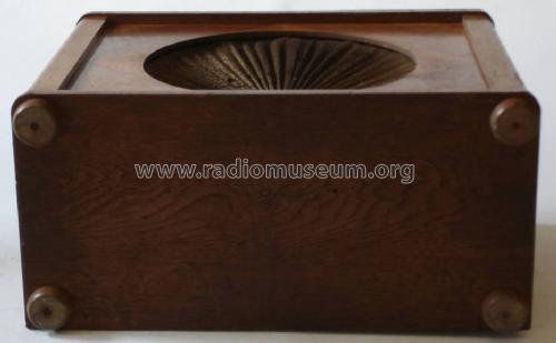 Solona ; Isophon, E. Fritz & (ID = 1598730) Speaker-P