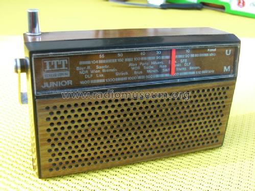 JUNIOR 23 52330355; ITT Schaub-Lorenz (ID = 1717831) Radio