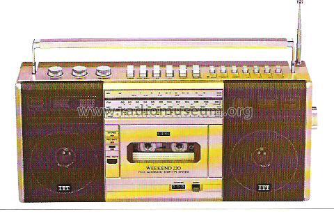 Weekend Stereo Cassette 220; ITT Schaub-Lorenz (ID = 448536) Radio