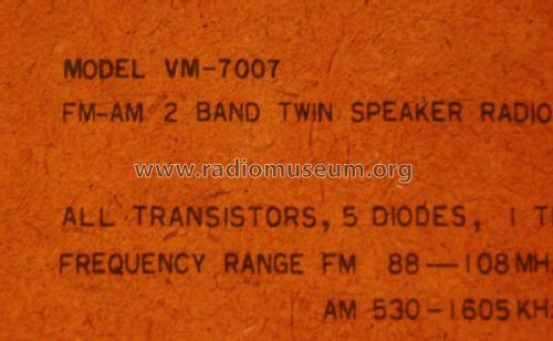 Strauss FM-AM 2Band Twin Speaker Radio VM-7007; JIL J.I.L. Canada (ID = 2089461) Radio