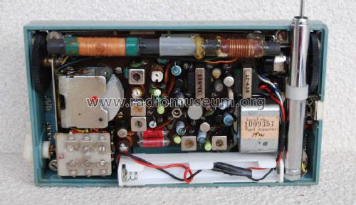 All Wave Transistor 8 JT-H105; Jefferson Travis (ID = 1159695) Radio
