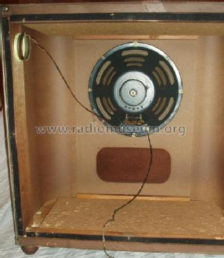 Bass Reflex Speaker Cabinet B-121; Jensen Radio (ID = 235395) Parleur