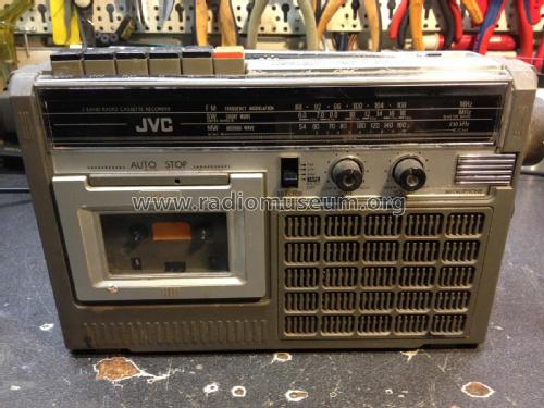 3 Band Radio Cassette Recorder RC-204JW; JVC - Victor Company (ID = 2033466) Radio