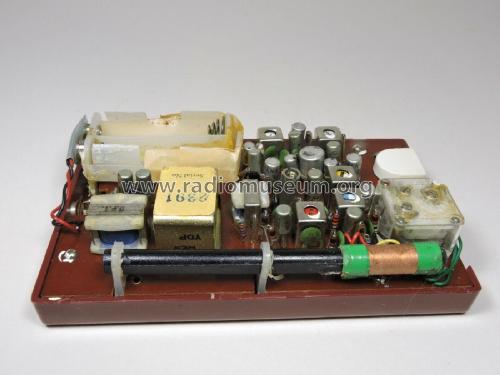 8V Hi-Delity Super Eight 8T-888; Fuji High Frequency (ID = 2488224) Radio