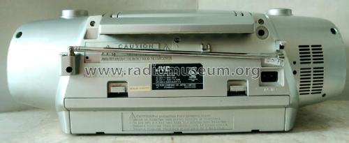 CD Portable System RC-ST3; JVC - Victor Company (ID = 2758982) Radio