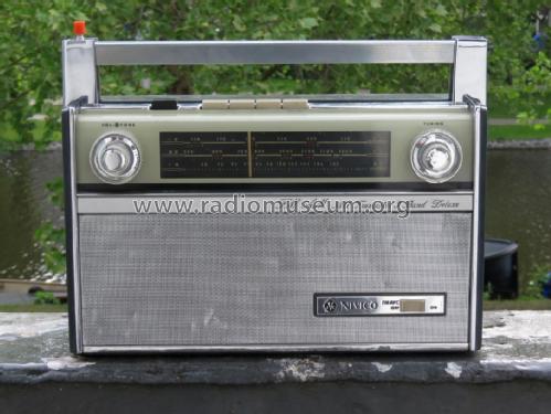 Nivico FM AM All Transistor 3 Band Deluxe 11F-3L; JVC - Victor Company (ID = 2523264) Radio