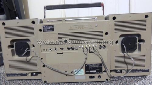 Portable Component System PC-150C; JVC - Victor Company (ID = 1460101) Radio