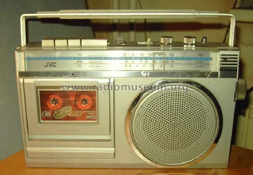 Radio Cassette Recorder RC-250L; JVC - Victor Company (ID = 1260997) Radio