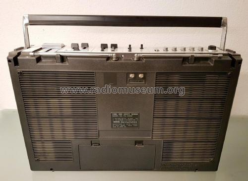 Stereo Radio Cassette Recorder - Biphonic Sound System RC-838W; JVC - Victor Company (ID = 2693234) Radio