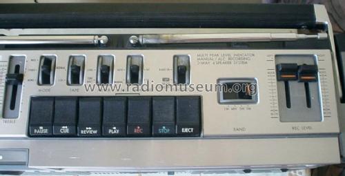 Stereo Radio Cassette Recorder RC-727L; JVC - Victor Company (ID = 1533664) Radio
