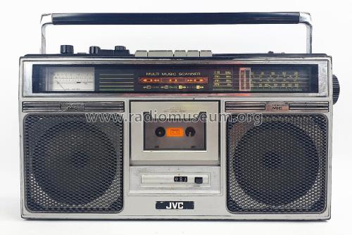 Stereo Radio Cassette Recorder RC-646WH; JVC - Victor Company (ID = 2869070) Radio