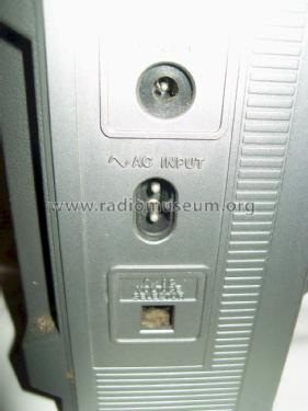 Stereo Radio-Cassetten-Recorder RC-770LD; JVC - Victor Company (ID = 1741545) Radio