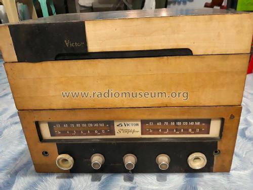 Victor Stereo Tuner & Amplifier AST-3; JVC - Victor Company (ID = 2641361) Radio