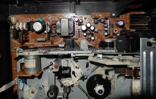 Video Cassette Recorder HR-J258E; JVC - Victor Company (ID = 2343523) Enrég.-R