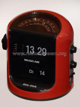 Music Air data-clock MRK-330; Unknown - CUSTOM (ID = 2093231) Radio