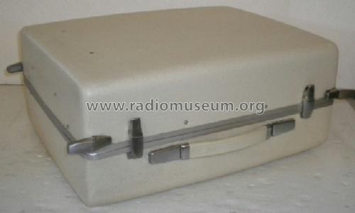 Stereo Portable Phonograph Model Eleven ; KLH R&D Co.; (ID = 1397236) R-Player