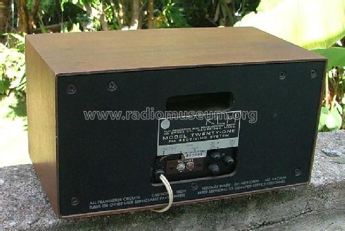 FM Receiving System Model Twenty-One ; KLH R&D Co.; (ID = 620804) Radio