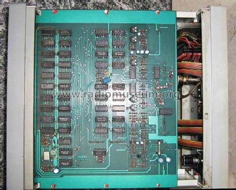 Farbgenerator PAL - SECAM F1080-P/S; König Electronic (ID = 1036259) Equipment