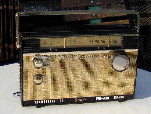 Sonic Transistor 11 FM/AM 2 Band KTF-102G; Kowa Company Ltd.; (ID = 282155) Radio