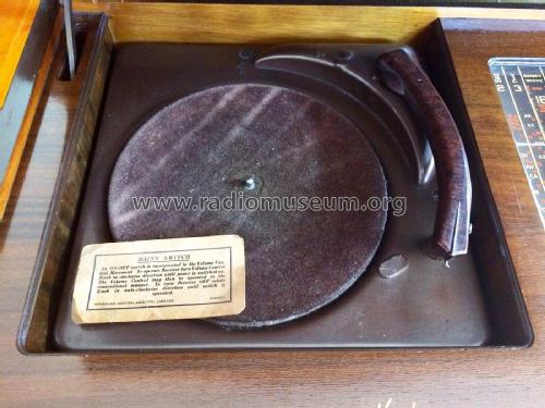 Grand Combinette 11-10G; Kriesler Radio (ID = 2211839) Radio