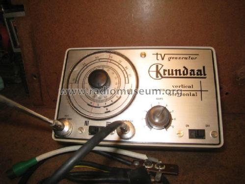 Generatore di barre TV ; Krundaal Davoli; (ID = 1905292) Equipment