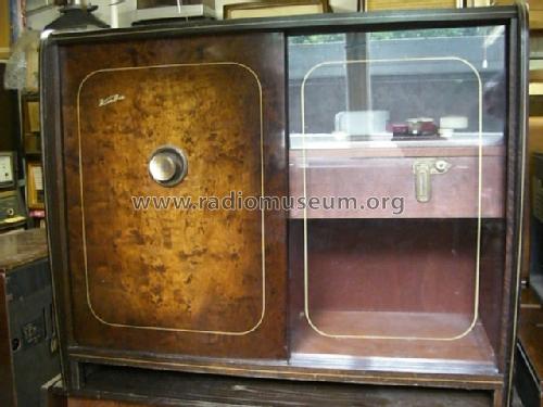 Vitrine V238; Kuba Kuba-Imperial, (ID = 822332) Ton-Bild