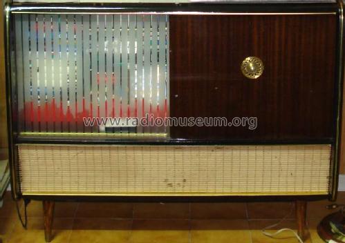 Carmen Stereo RMC68W1 Ch= 699E; Kuba Kuba-Imperial, (ID = 1188722) Radio