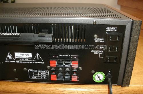 Quartz Synthesized AM/FM Stereo Tuner/Amplifier R-651; Kyocera Corporation (ID = 1177870) Radio