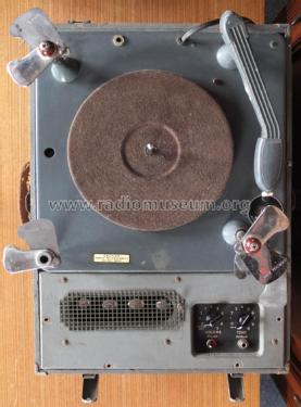 Military Turntable SRC-1; L. M. Sandwick (ID = 2350973) R-Player