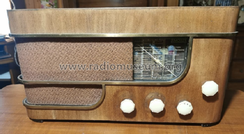 HR5; Lemouzy; Paris (ID = 2975066) Radio