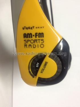 Street Beat AM/FM Sports Radio 885; Lenoxx Electronics (ID = 1710043) Radio