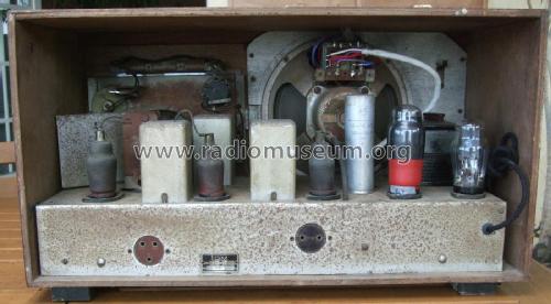 D100; LGM L.G.M., Le (ID = 3004183) Radio