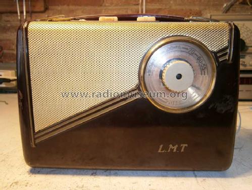 Junior 2542; LMT L.M.T., Le (ID = 1646479) Radio