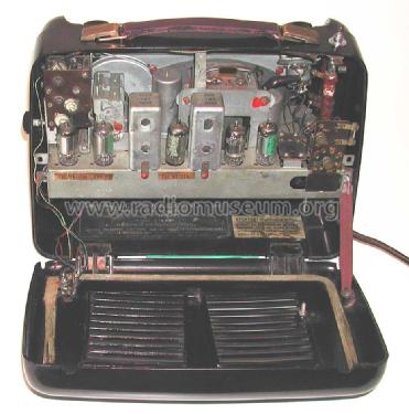 Week-End ; LMT L.M.T., Le (ID = 1301311) Radio