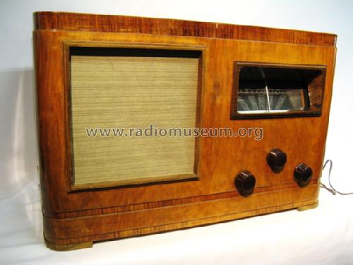 Gouverneur ; Loewe Radio; (ID = 1256906) Radio