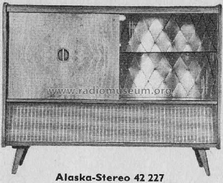 Alaska-Stereo 42 227 Ch= 42834; Loewe-Opta; (ID = 453765) Radio