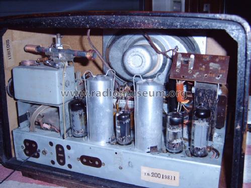 Bella 700W; Loewe-Opta; (ID = 698657) Radio