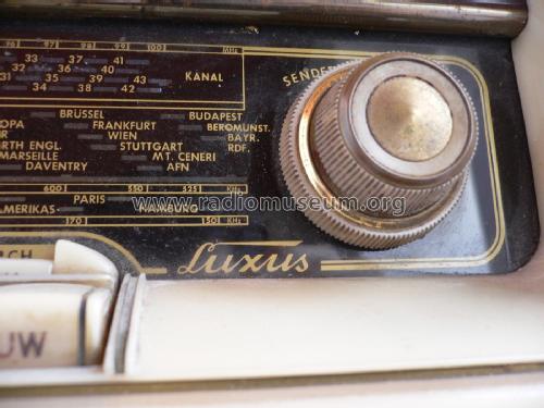 Bella-Luxus 1700W; Loewe-Opta; (ID = 1752590) Radio