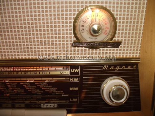 Magnet 6745W; Loewe-Opta; (ID = 1853788) Radio