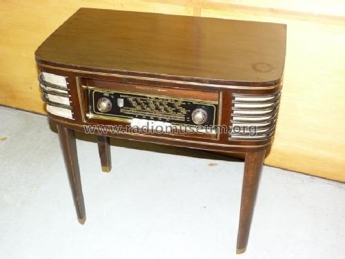 Rundfunktisch 2454T Ch= Apollo 541W; Loewe-Opta; (ID = 1317962) Radio