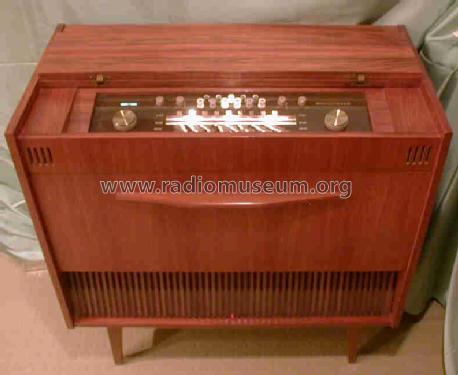 Toronto-Stereo 32280T/W; Loewe-Opta; (ID = 473841) Radio