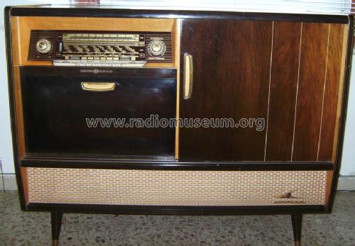 Tribüne 2664; Loewe-Opta; (ID = 1381029) TV Radio