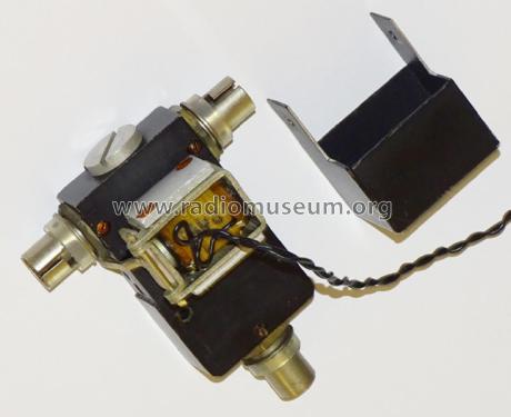 RF coaxial relay ; Londex Ltd.; London (ID = 2323757) Altri tipi