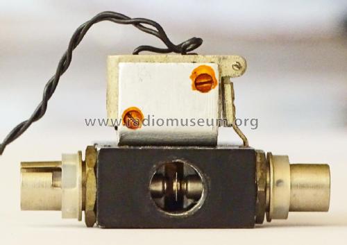 RF coaxial relay ; Londex Ltd.; London (ID = 2323768) Misc