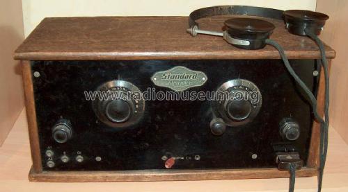 Standard D2; Lumophon, Bruckner & (ID = 186939) Radio