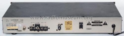 Frequency Synthesized AM FM Stereo Tuner T-240; Luxman, Lux Corp.; (ID = 1874575) Radio