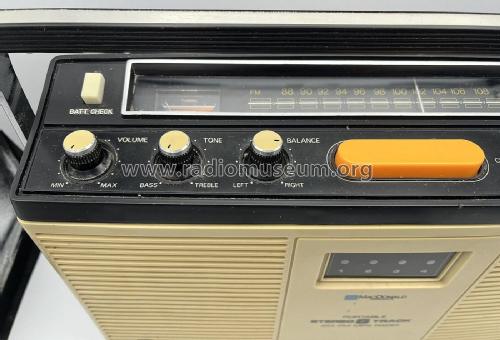 Portable Stereo 8 Track AM-FM MPX Radio 8PSR-3000 Code 6-36-56; MacDonald (ID = 2872169) Radio